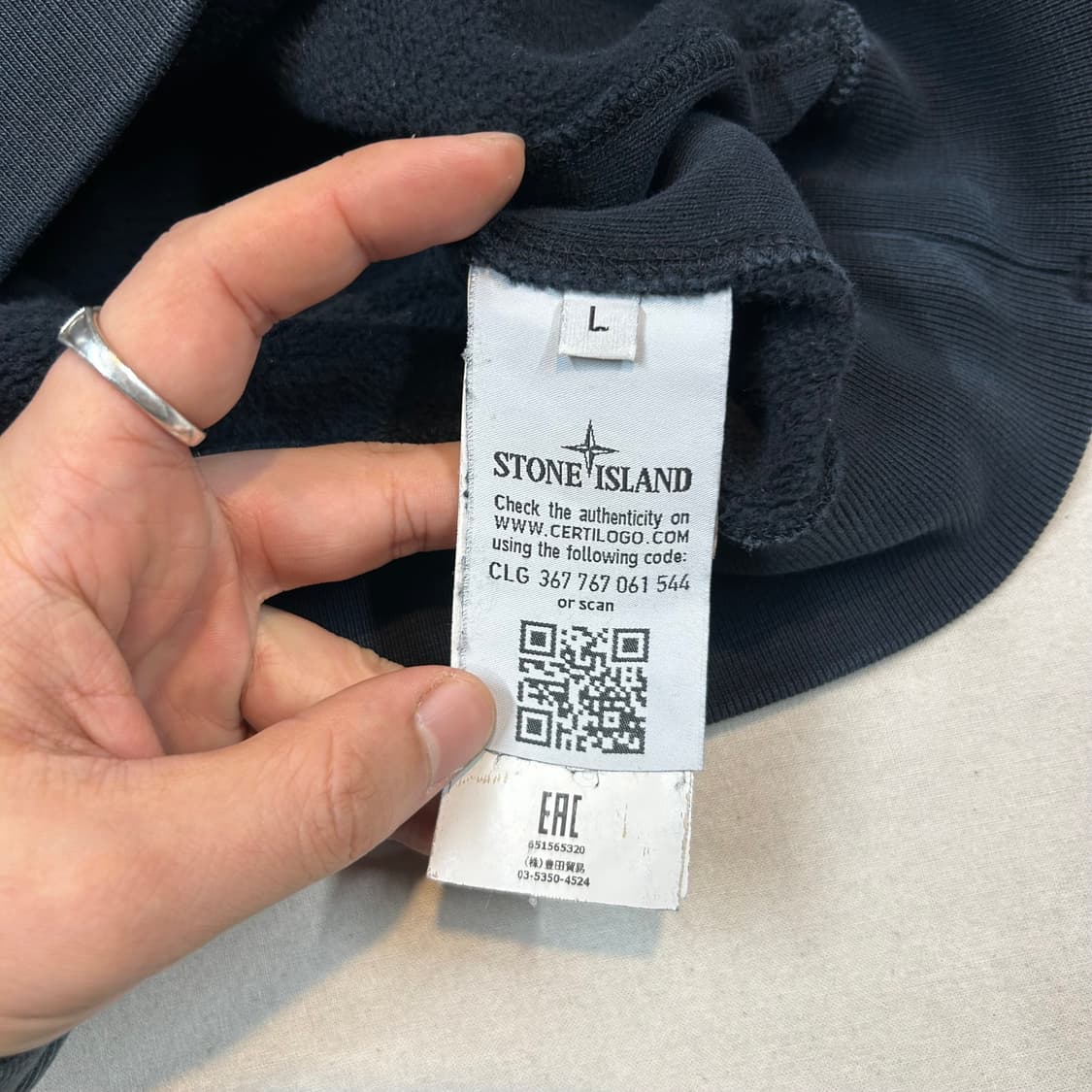 L) 스톤아일랜드 블랙 와펜 맨투맨 스웨트셔츠 상품이미지9
