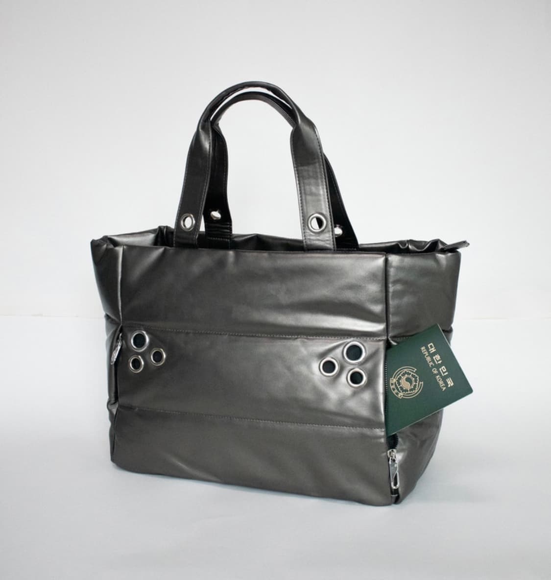 MY EYELET TRAVEL BAG gun 상품이미지4