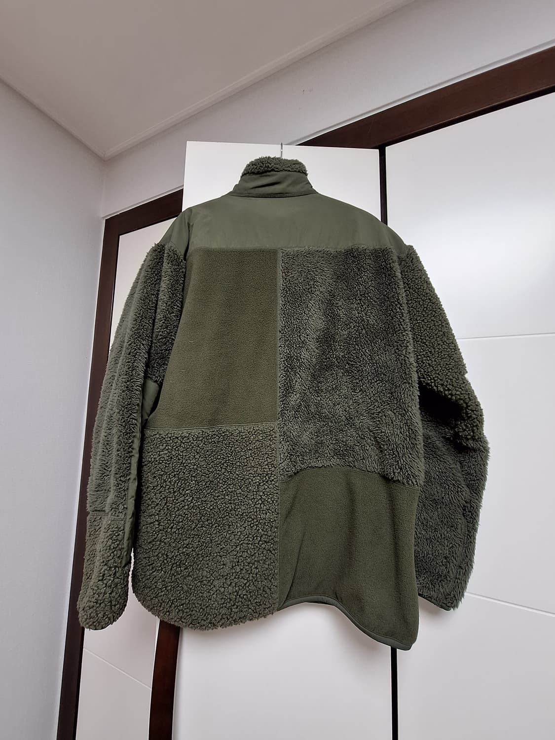 유니x엔가 후리스 올리브 상품이미지2