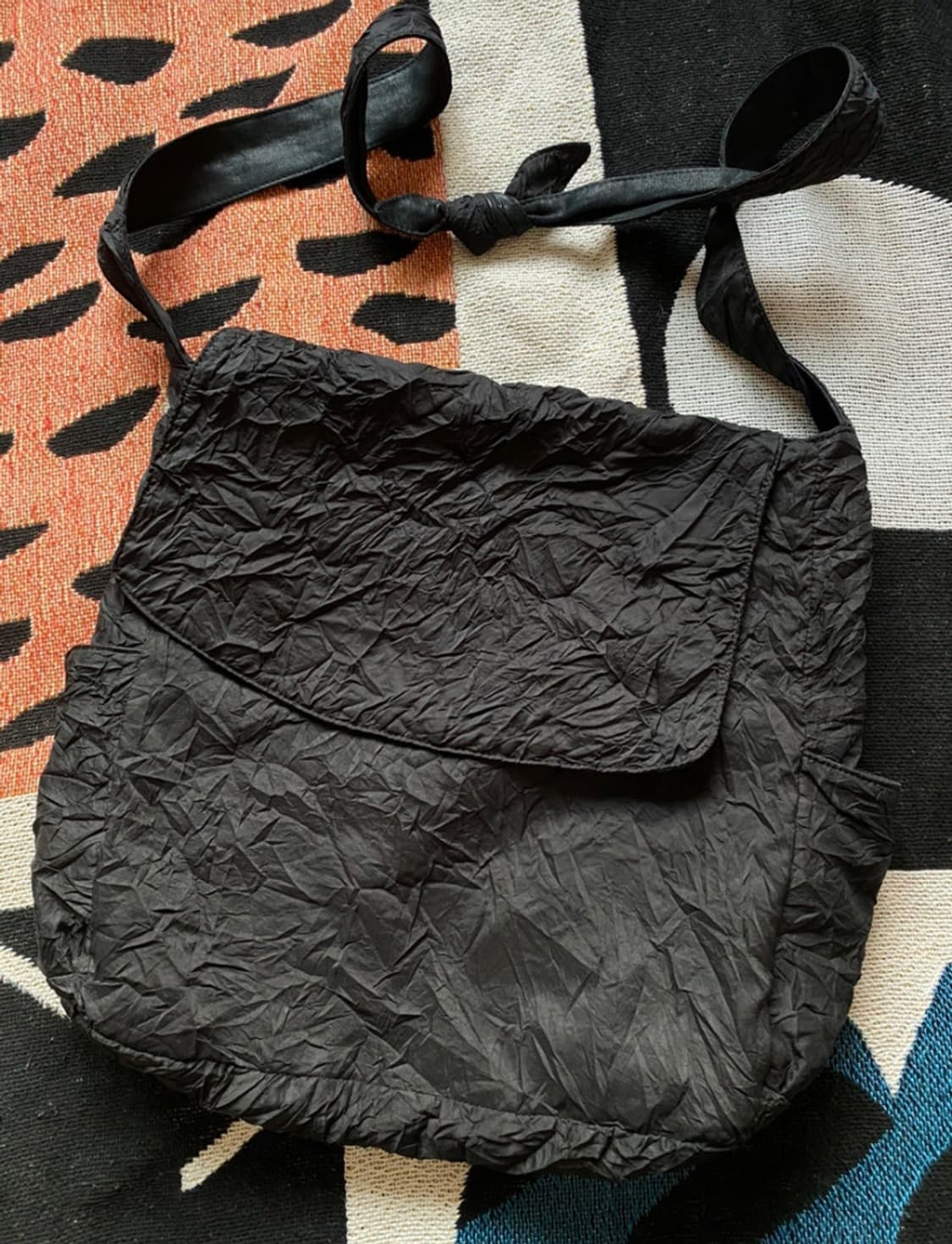 해칭룸 투페이스 리버시블 백팩 상품이미지1