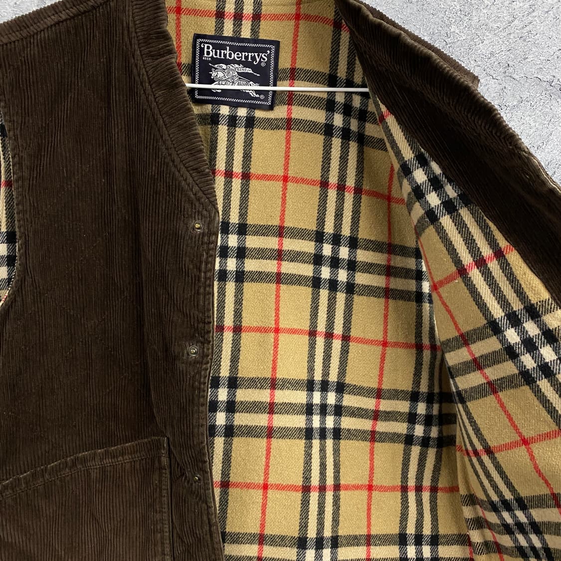 Burberry corduroy vest 상품이미지7