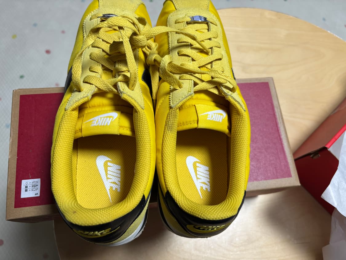 290) 나이키 코르테즈 비비드 설퍼 상품이미지6