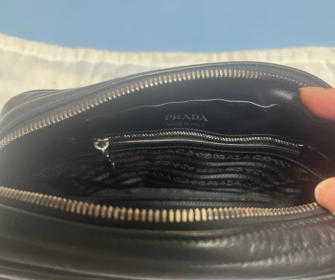 프라다 다이어그램 레더 크로스백 1BH083 상품이미지2