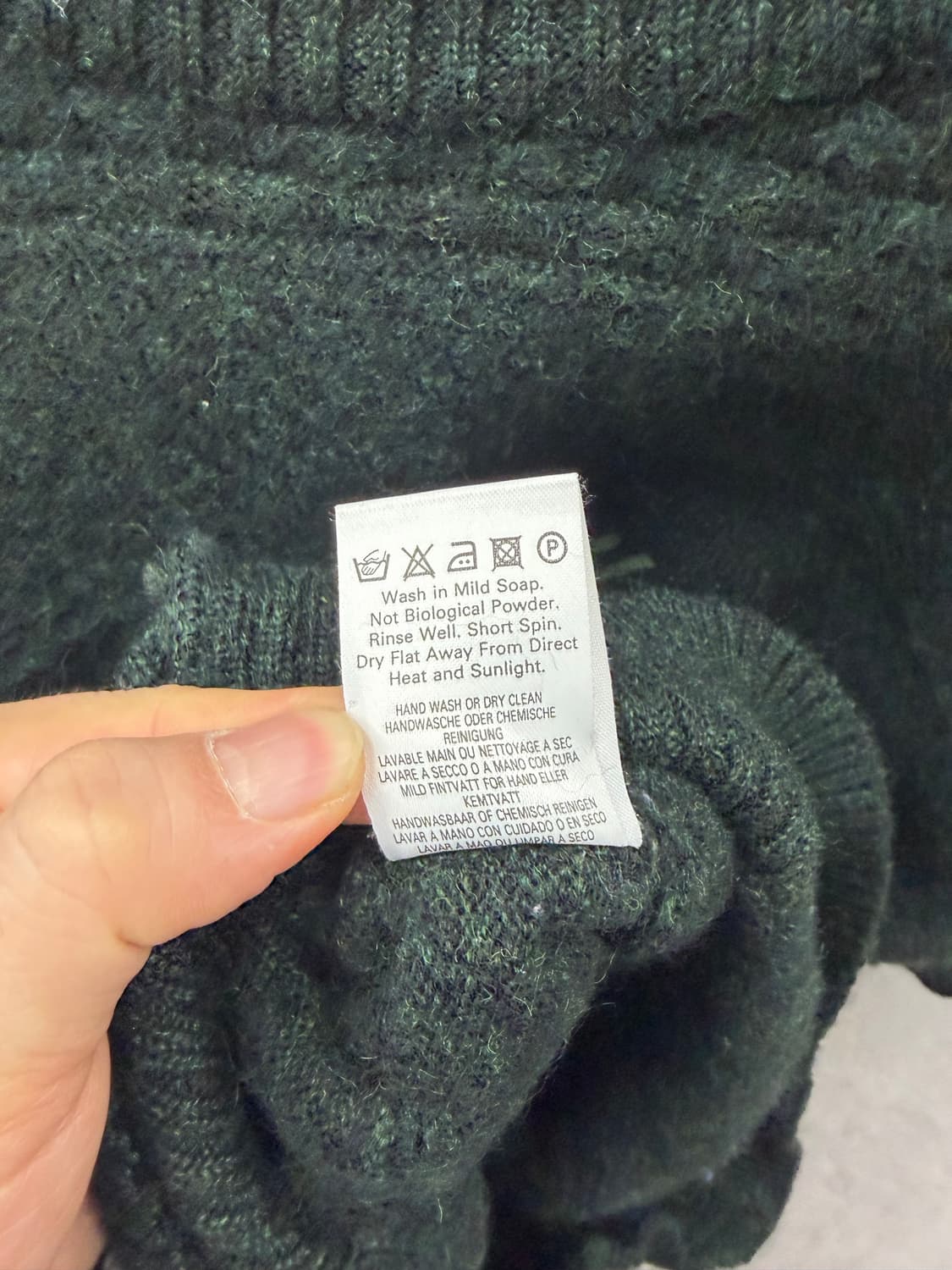 90s 버버리 스펠아웃 그린색 니트 스웨터 상품이미지8