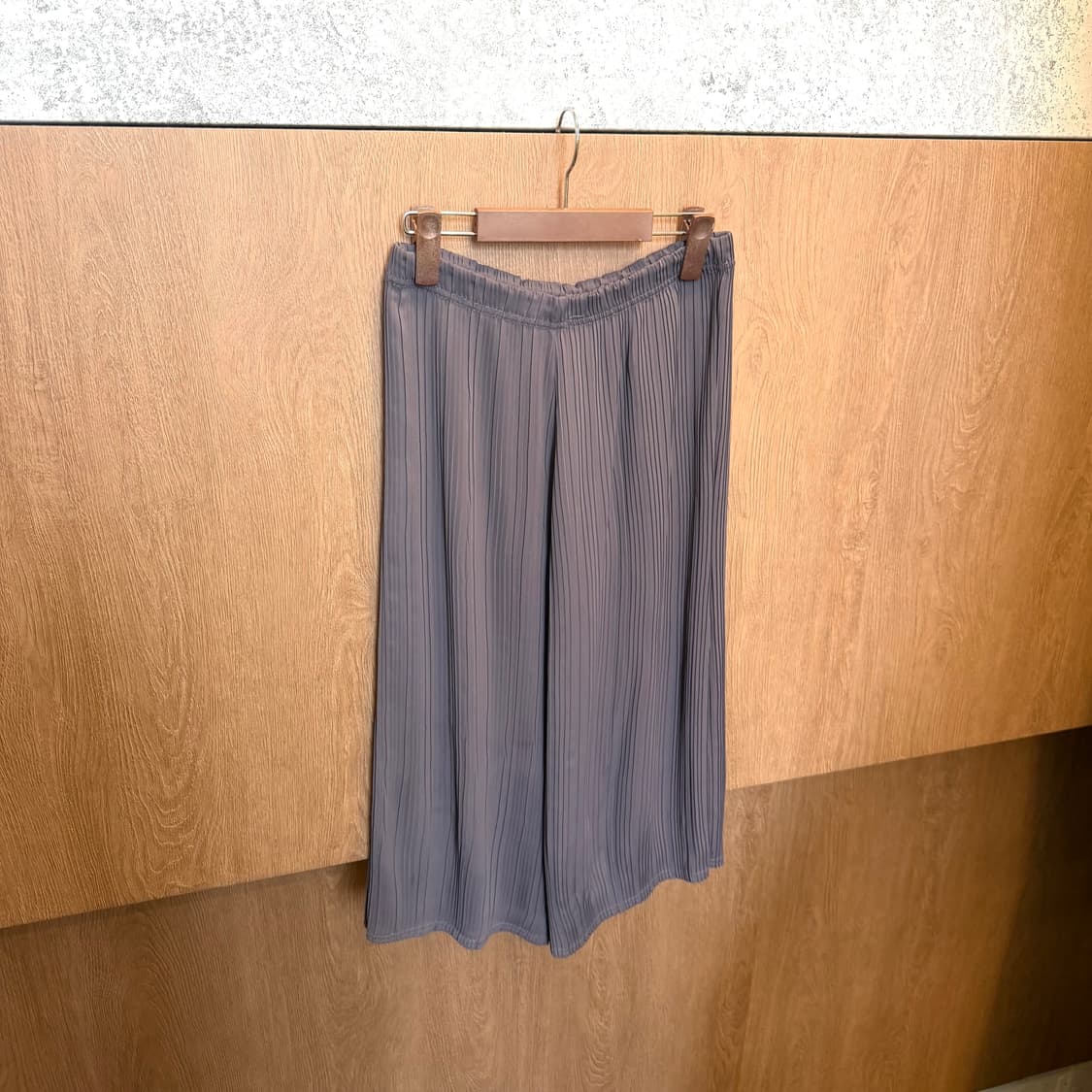 빈티지 플리츠 팬츠 밴딩 디테일 와이드 루즈핏 차콜 상품이미지1