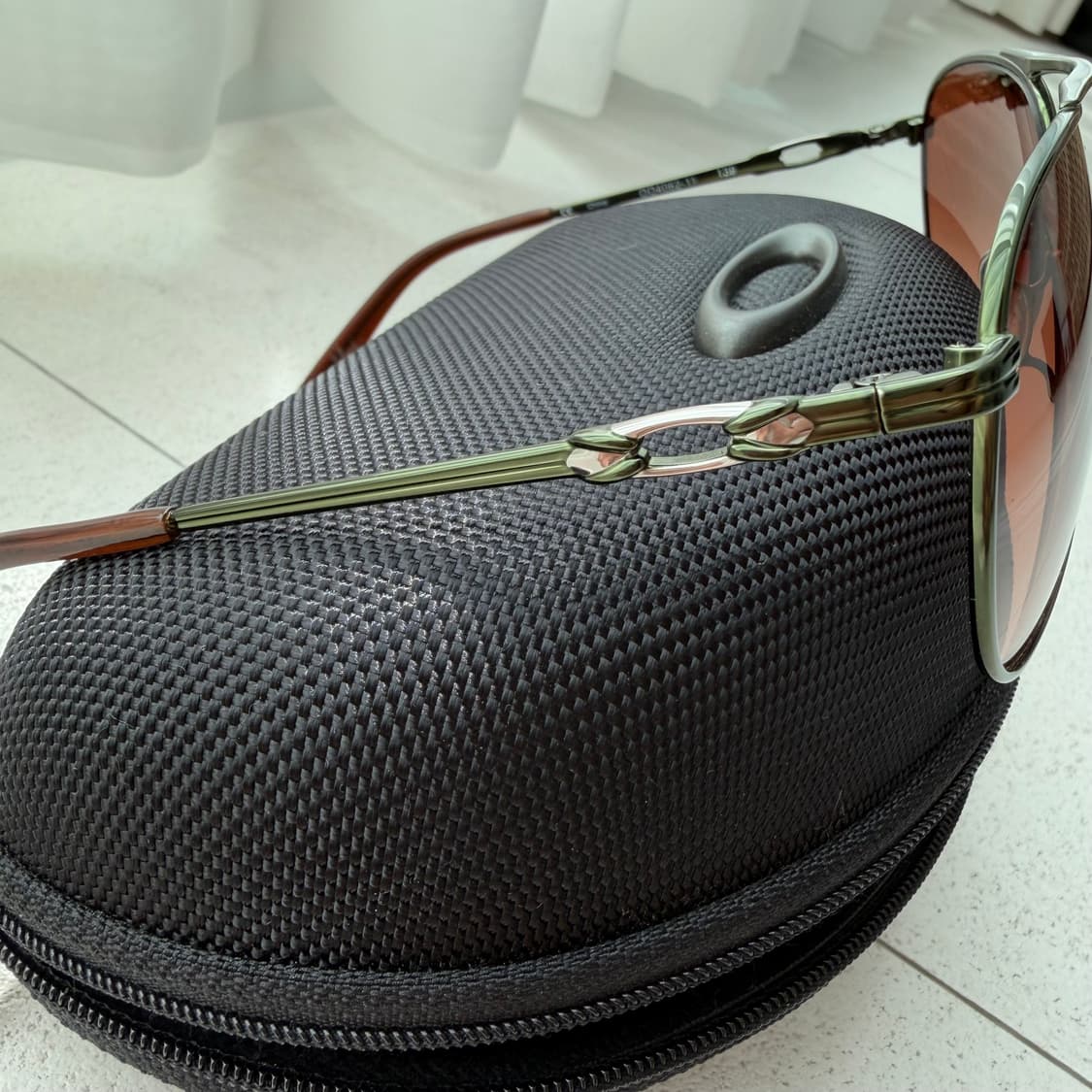 오클리 데이지 체인 선글라스 상품이미지3