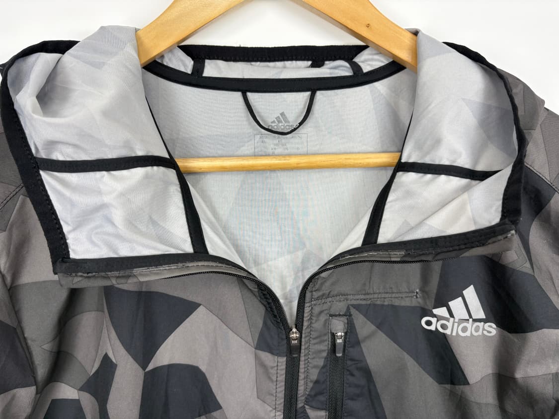 아디다스 오운더런 자켓 상품이미지4