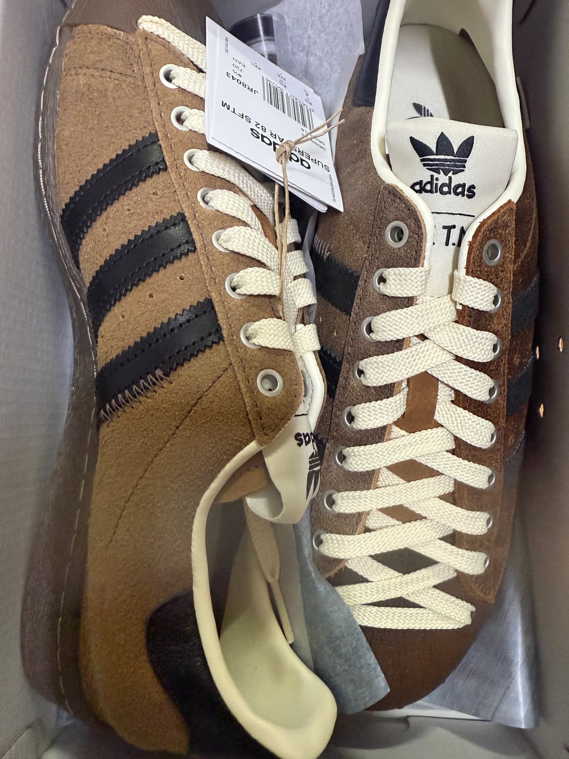 270사이즈 아디다스 송포더뮤트 슈퍼스타82 카키 코어 블랙 상품이미지1