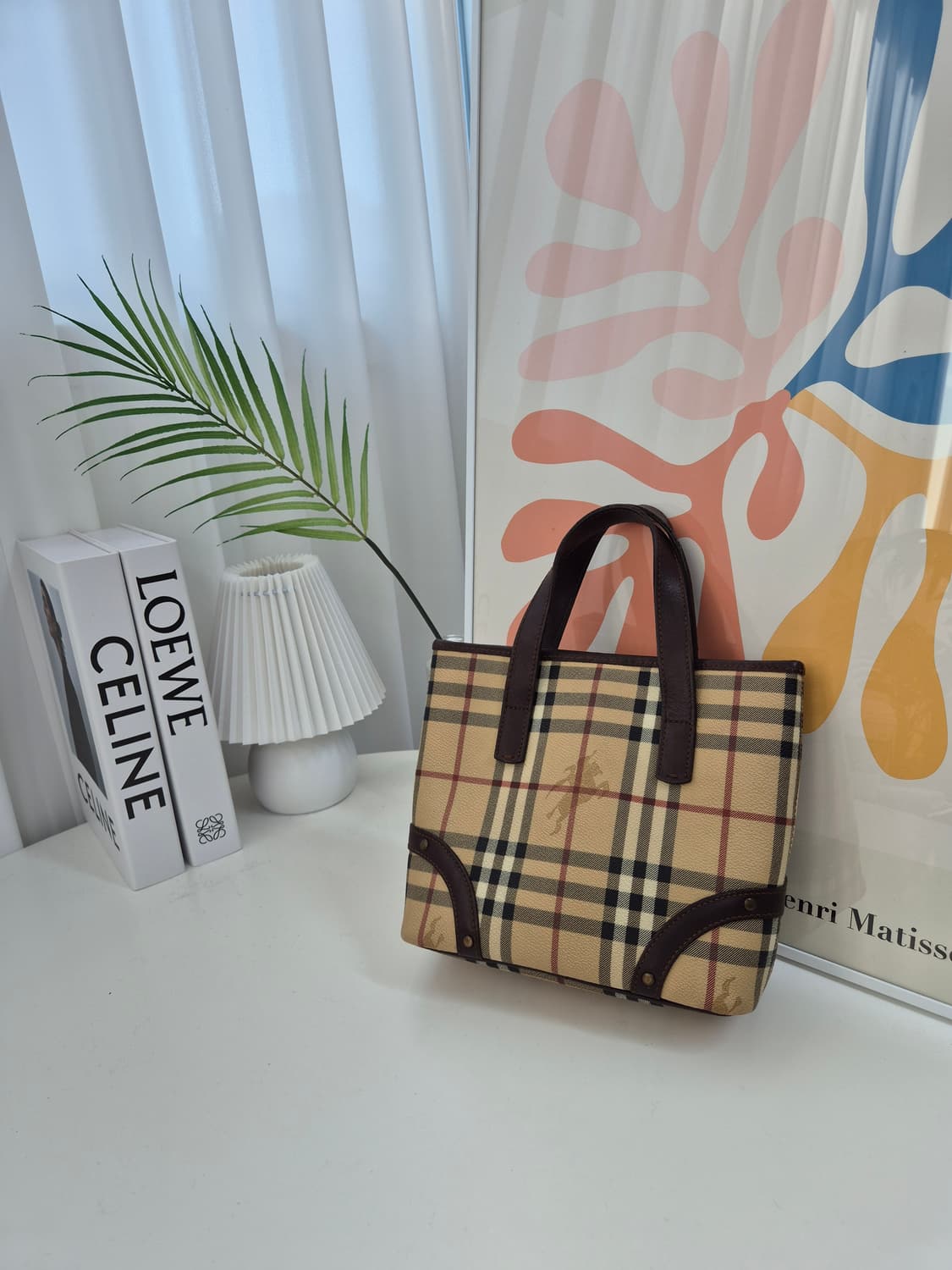 버버리 노바체크 미니 토트백 상품이미지1