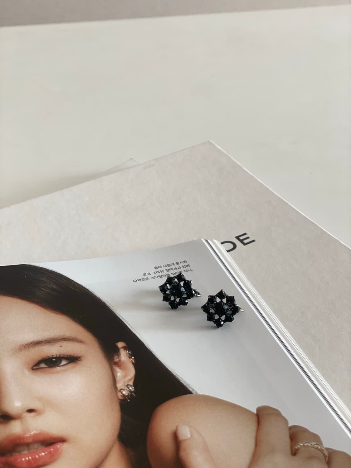 오닉스 블랙 크리스털 클립 이어링 (빈티지) 상품이미지3