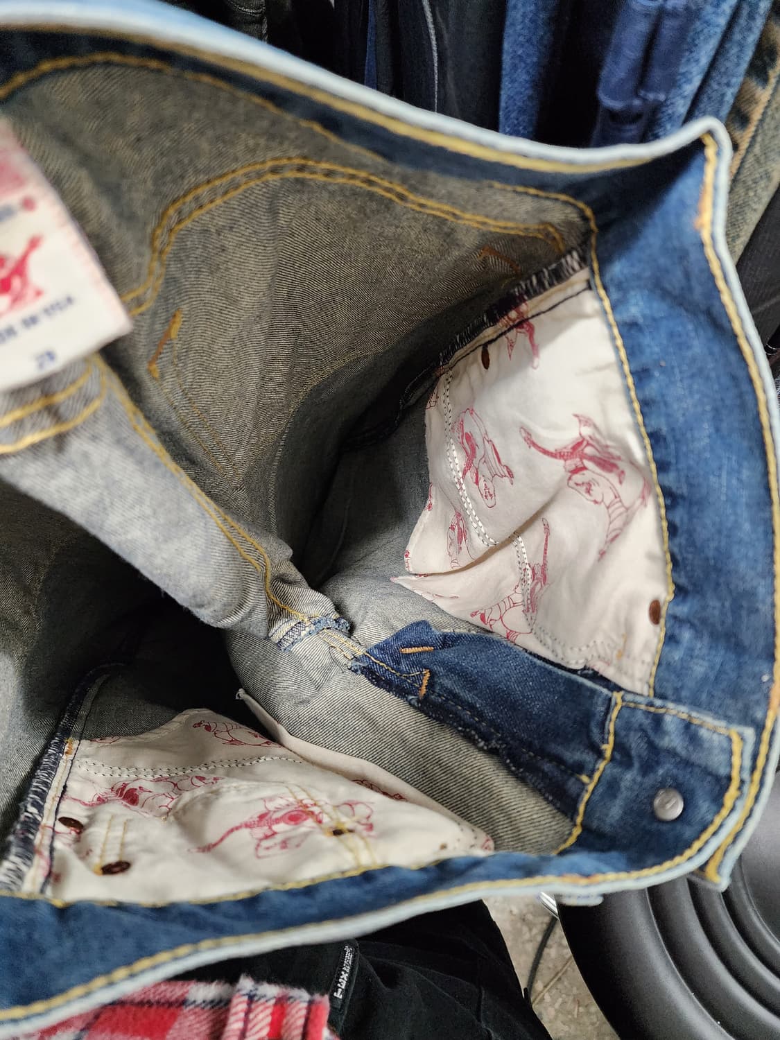 트루릴리젼 BOBBY 세미 부츠컷 청바지  상품이미지7