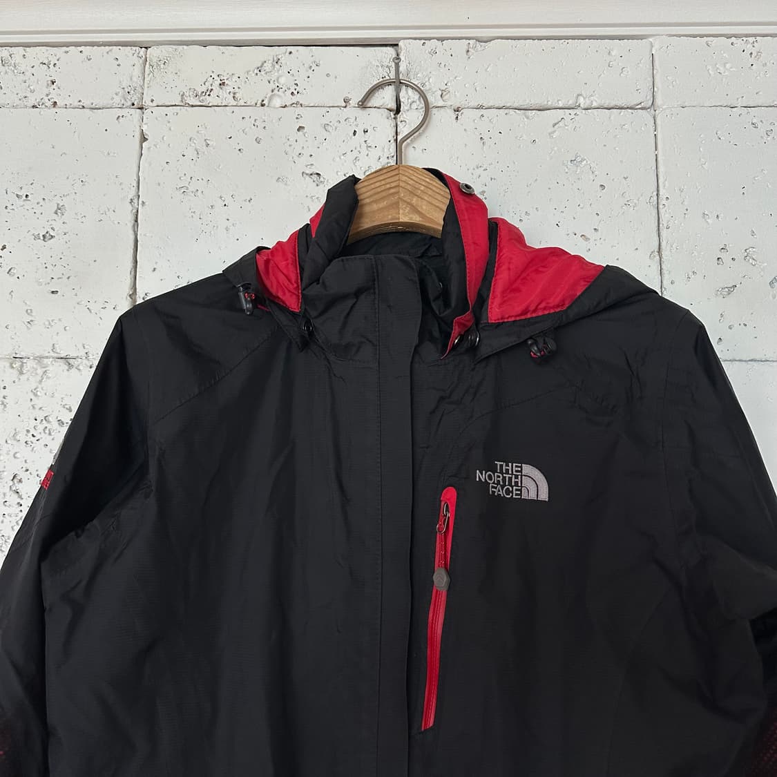 우먼M 노스페이스 서밋 고어텍스 자켓 블랙 상품이미지2