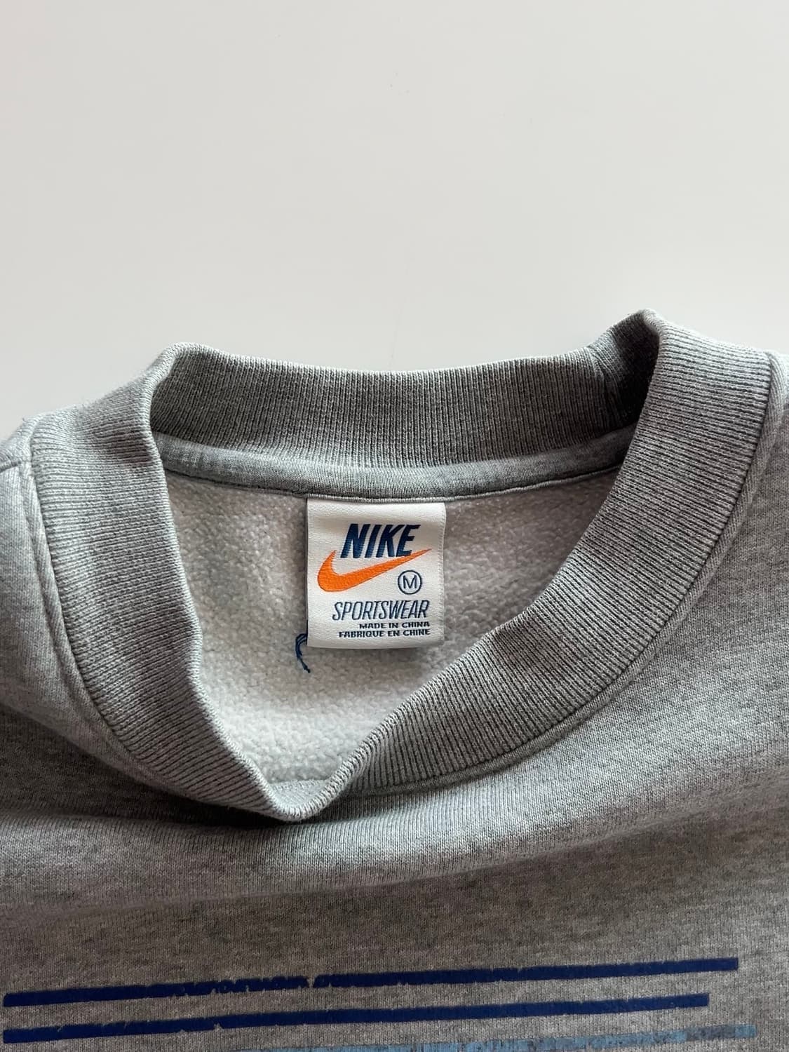 나이키 센터 스우시 맨투맨 M 상품이미지3