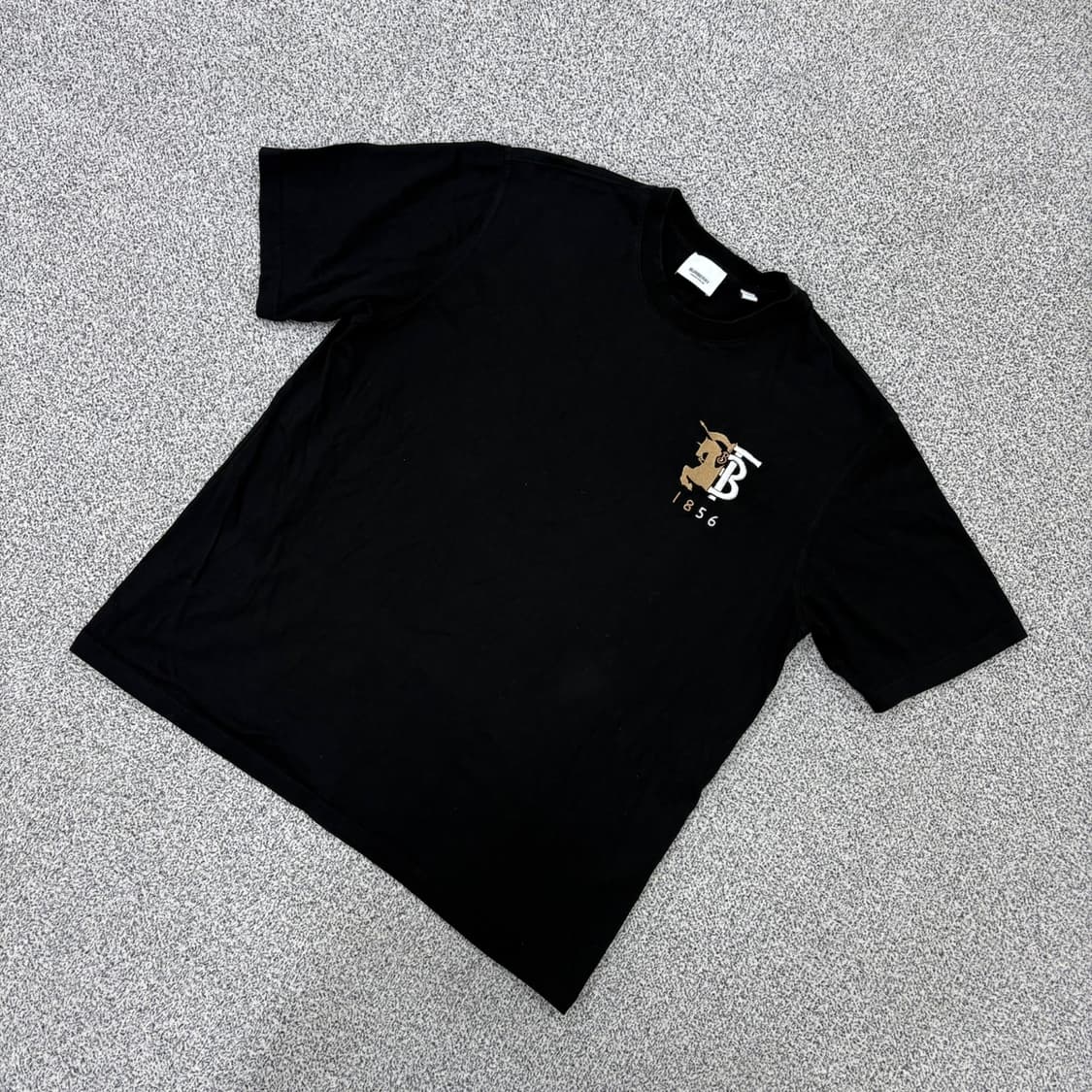 L 버버리 남성 로고 자수 반팔 티셔츠 0420J 상품이미지1