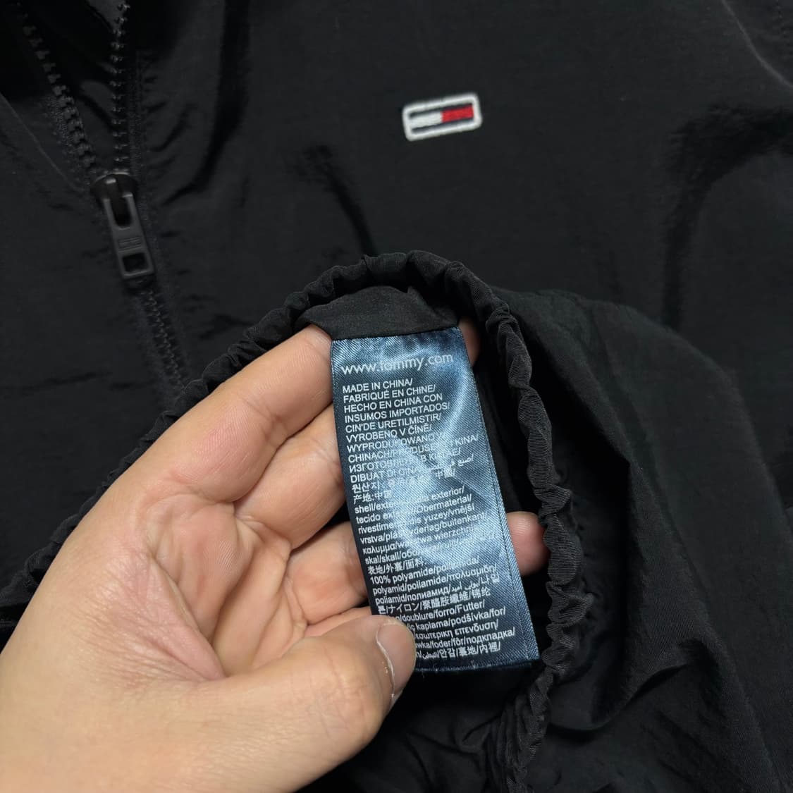 타미힐피거 블랙 나일론 자켓 상품이미지4