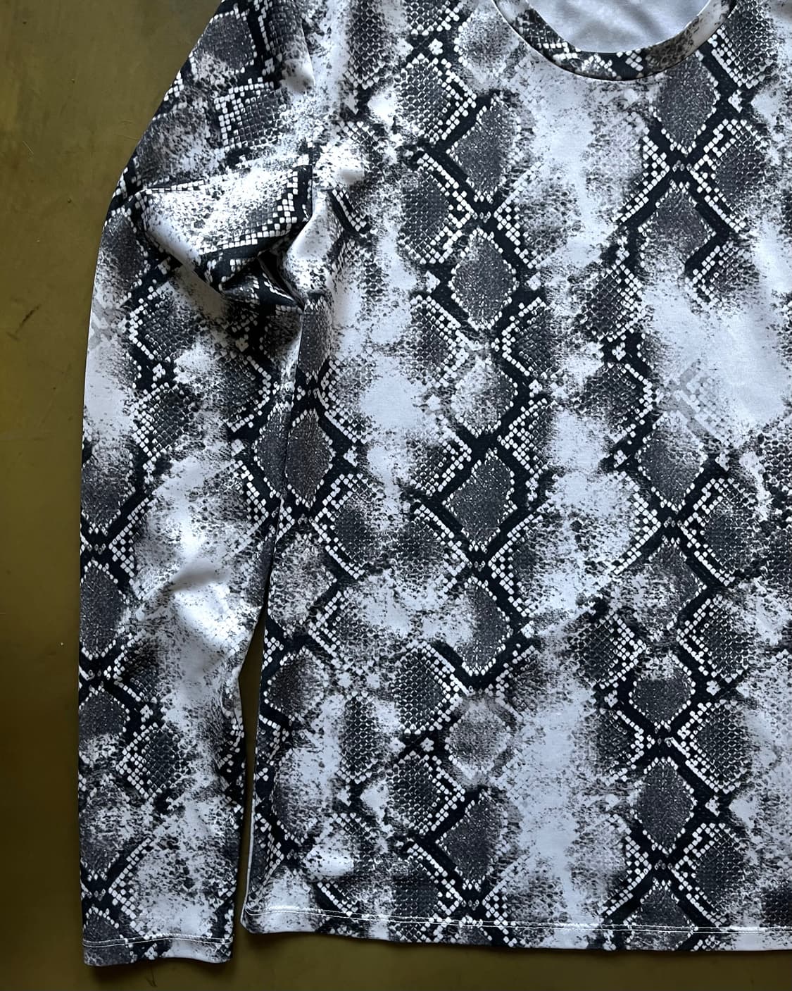 2000s Mihara Yasuhiro X Puma Python Top 상품이미지5