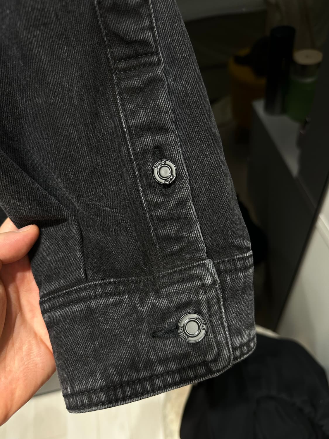 [46/XL] 준지 데님 오버셔츠(흑청) 상품이미지5