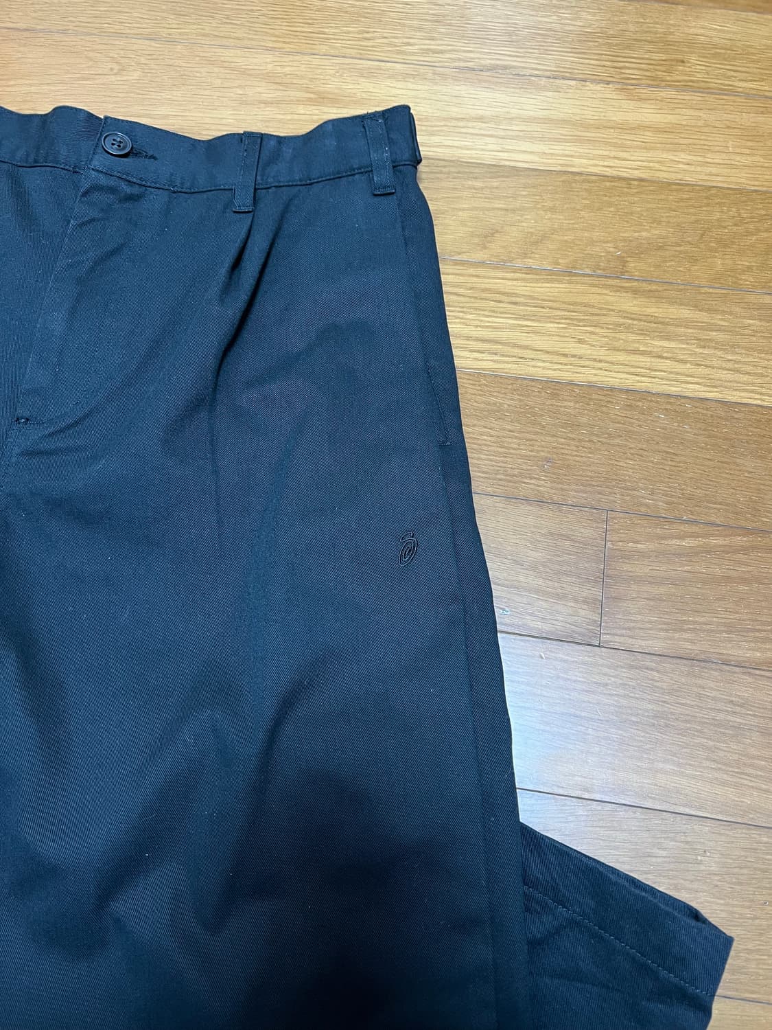 스투시 TWILL VOLUME PLEATED TROUSER 블랙 상품이미지6