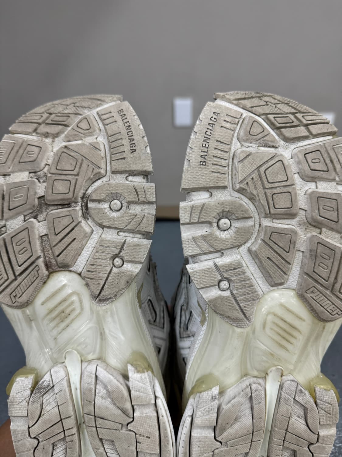 발렌시아가 뉴러너 화이트 37 (gr-3363) 상품이미지9