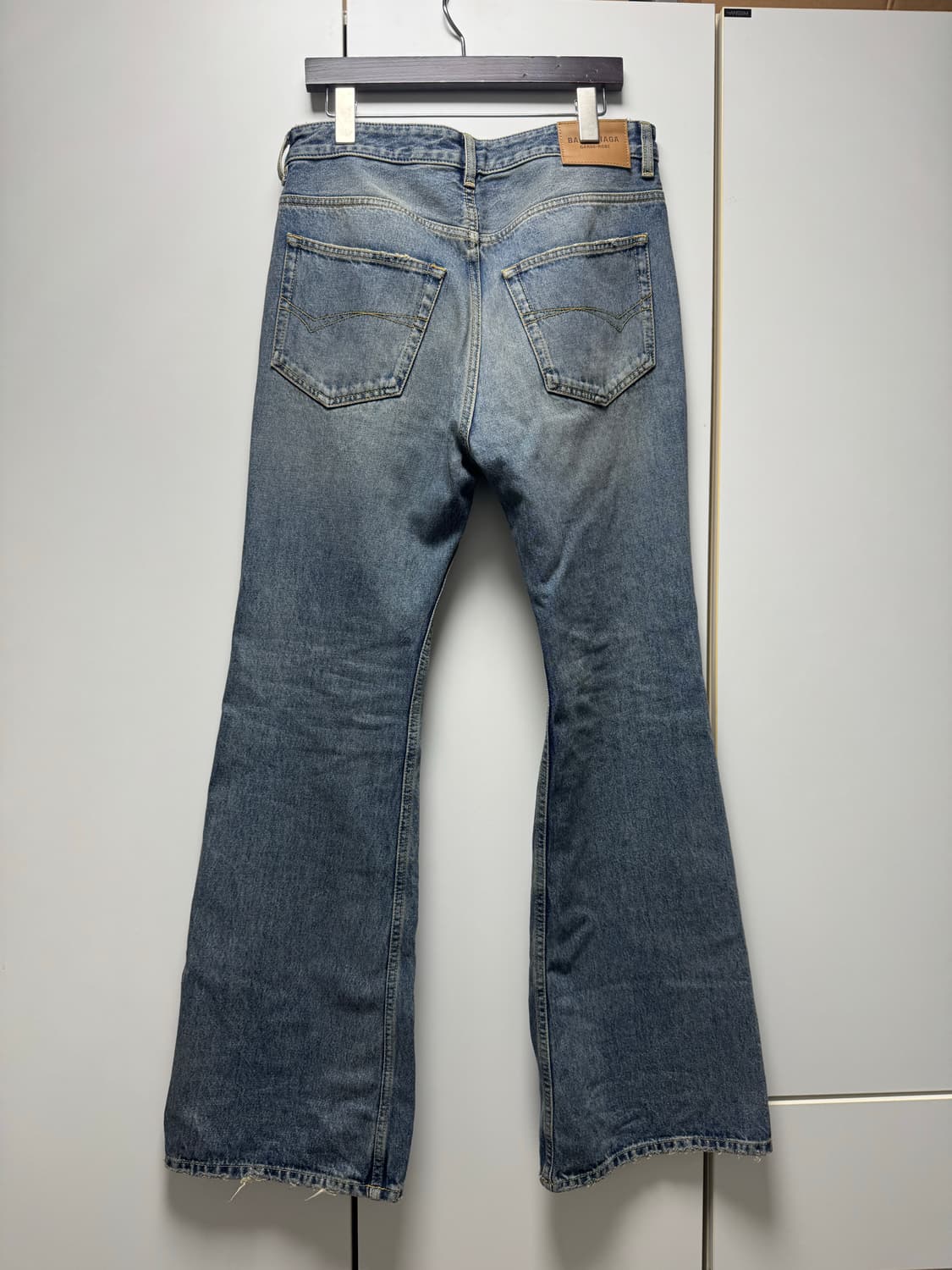 [30-31] 발렌시아가 플레어 팬츠 중청 상품이미지4