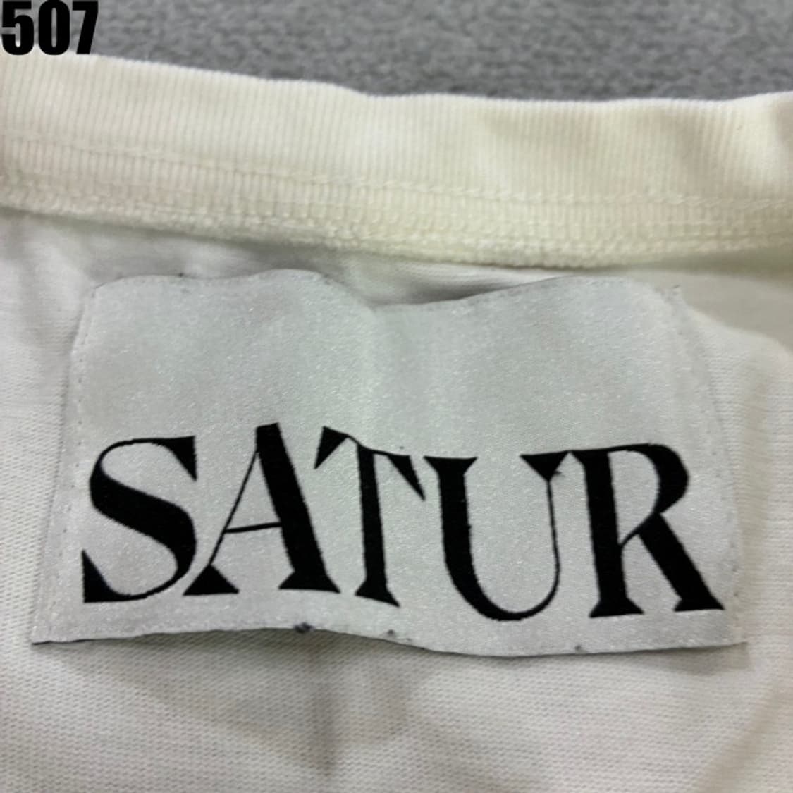 SATUR 반팔티  상품이미지2