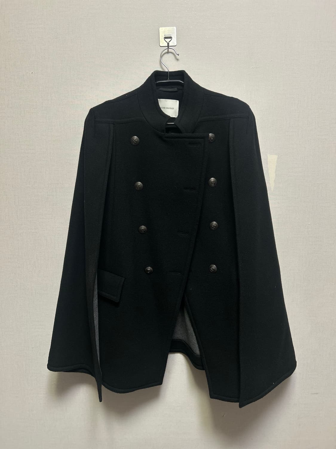 PIERRE BALMAIN DOBLE BREASTED PONCHO 상품이미지3