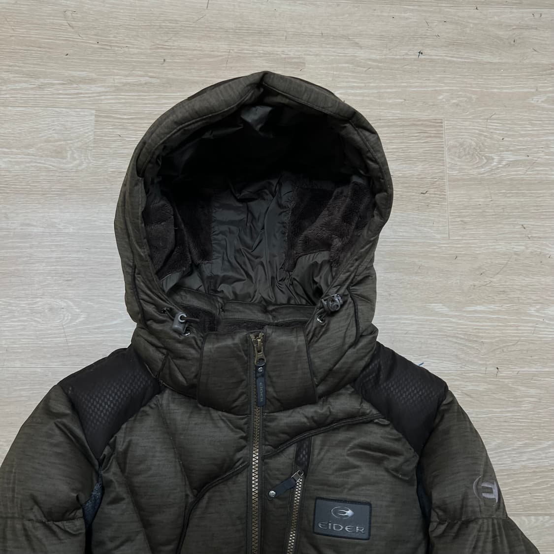 아이더 구스다운 700 페리스 후드 패딩 점퍼 [브라운] M/95 상품이미지2