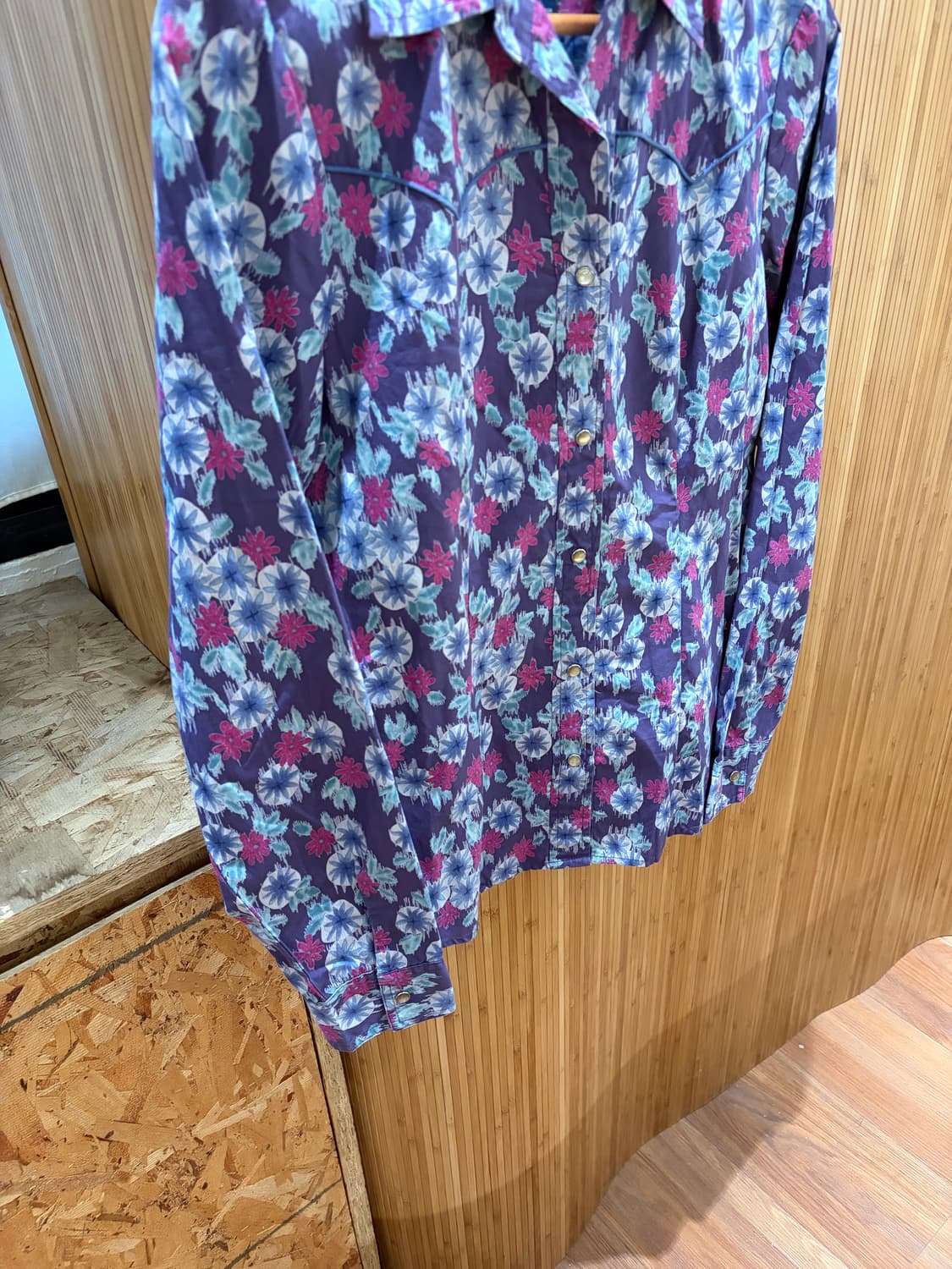 Old Gap Western Pattern Shirt 상품이미지3