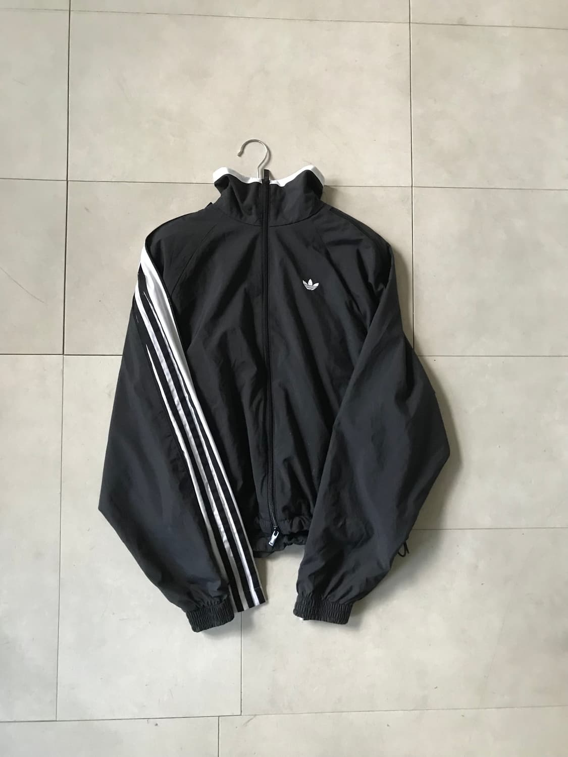 아디다스 지퍼디테일 바람막이 상품이미지6