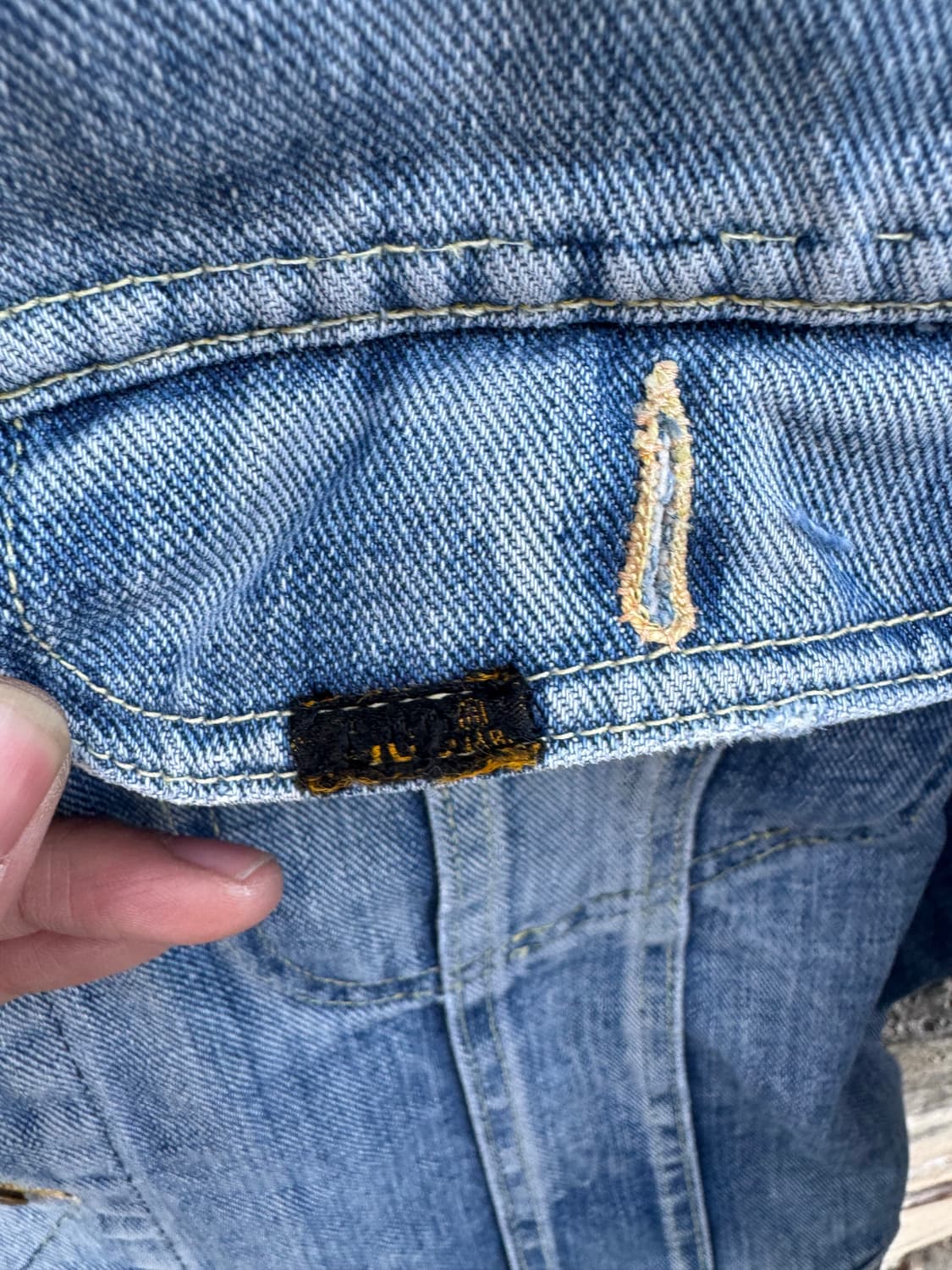 70s lee 빈티지 하드페이딩 101-j 워싱 데님 트러커 자켓 상품이미지5