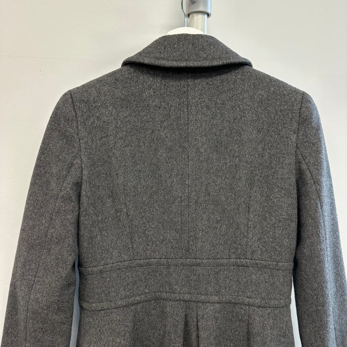 폴스미스 핀턱 디테일 울 코트 상품이미지7