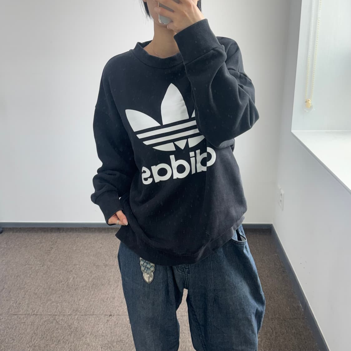 Adidas 아디다스 빅 파이어로고 블랙 맨투맨  상품이미지1