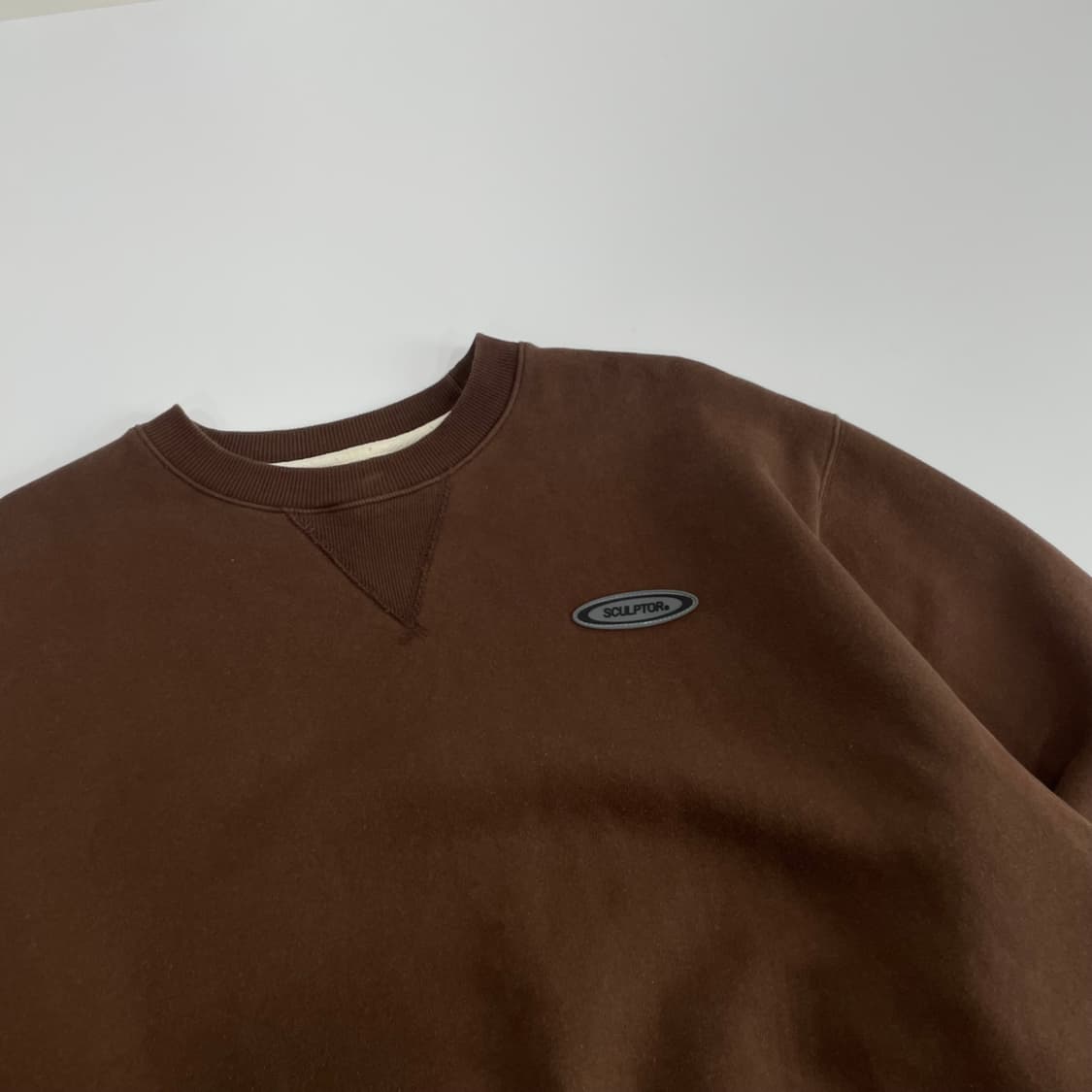 Sculptor 스컬프터 브라운 맨투맨  상품이미지4