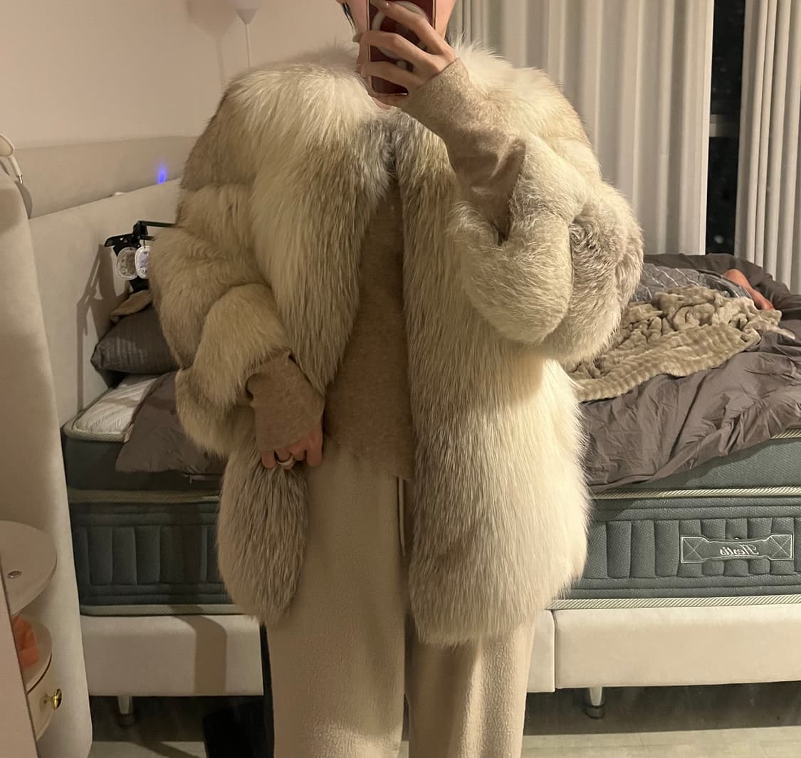 사가폭스 퍼자켓 최상급 sagafox 폭스퍼코트 폼폼이 상품이미지2