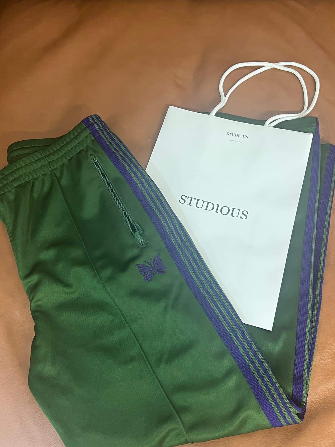 니들즈 트랙팬츠 스트레이트 M 상품이미지1