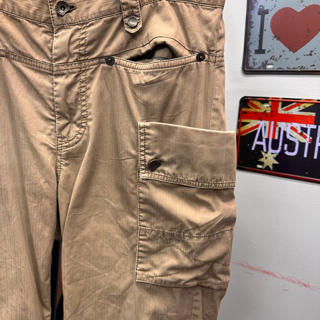 Beige Cargo Capri Pants  상품이미지5