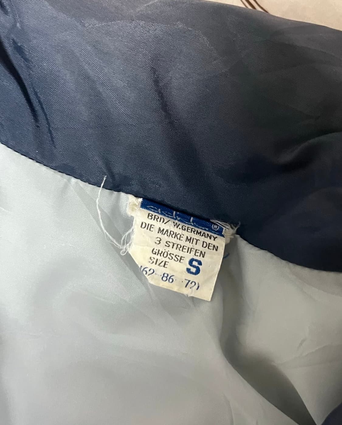 아디다스 빈티지 패딩 상품이미지3