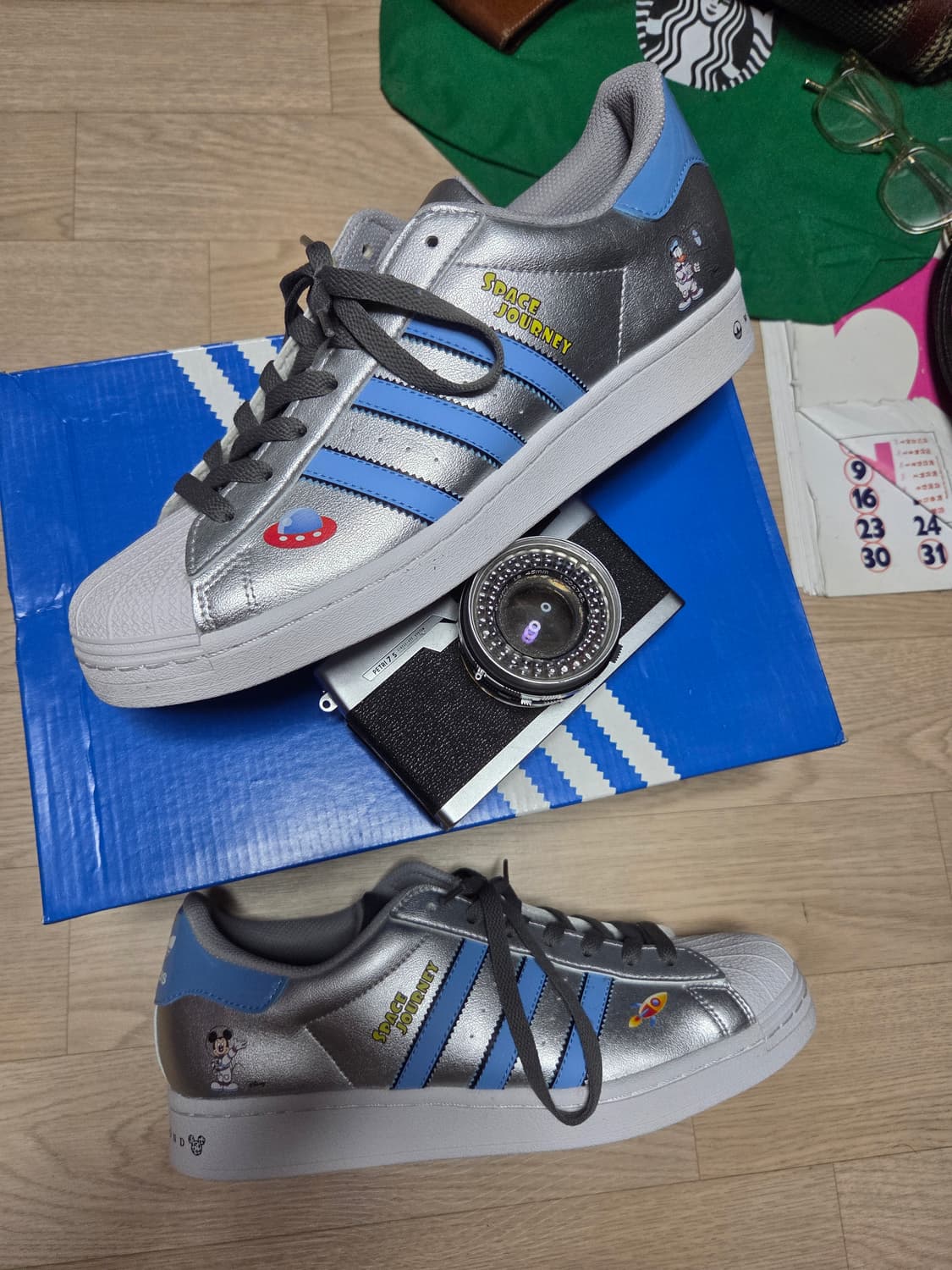 (새상품)ADIDAS X DISNEY 슈퍼스타 디즈니 아디다스 상품이미지1