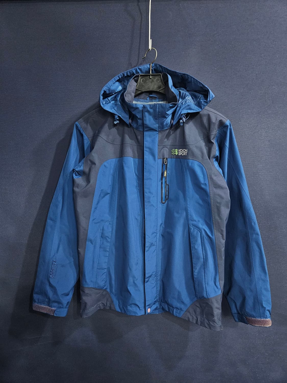 코오롱스포츠 고어텍스 다크블루 투톤 남성 100 등산복 바람막이 자켓  상품이미지1