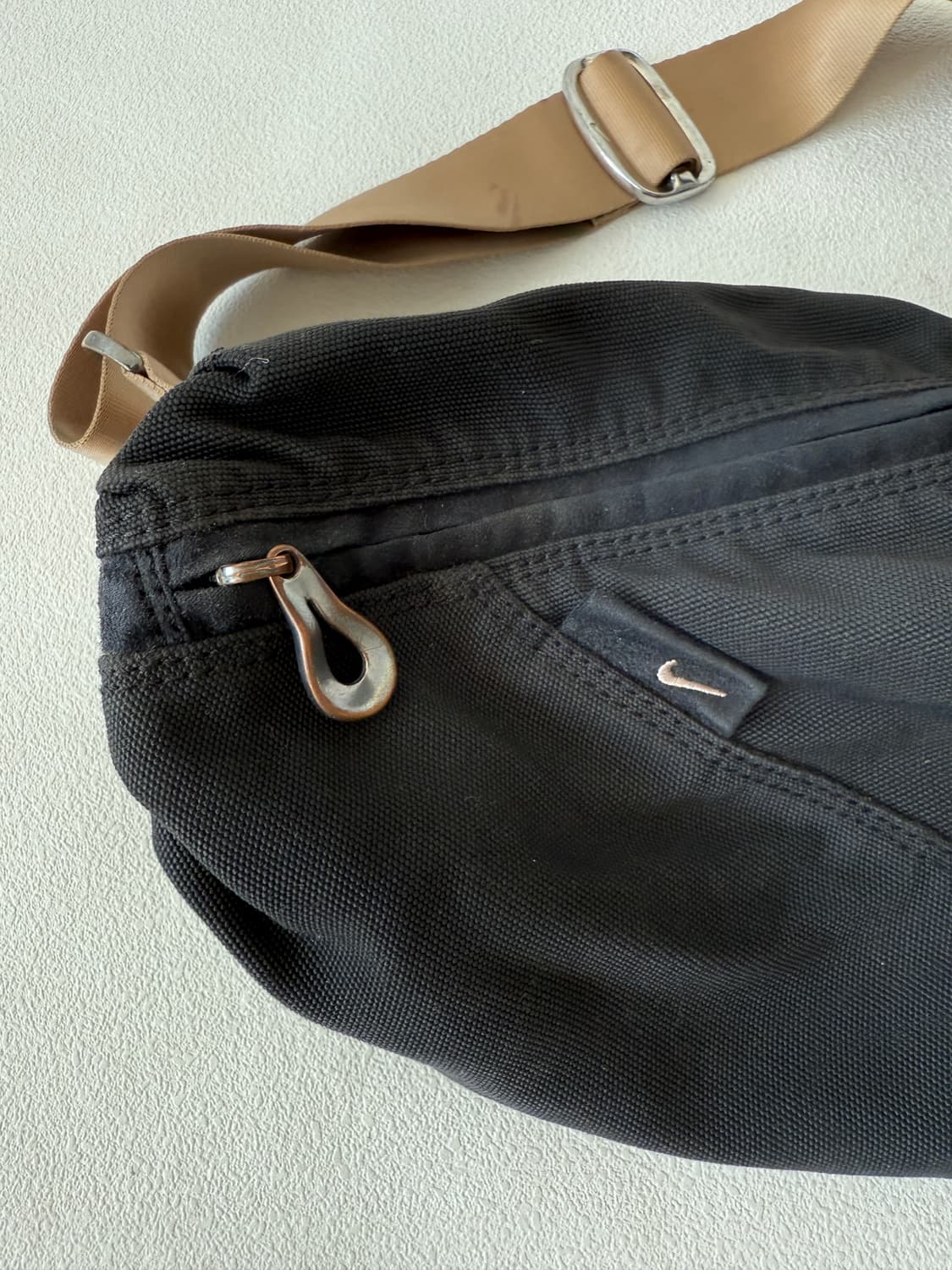 나이키(NIKE) 트위스트 원통백 상품이미지6