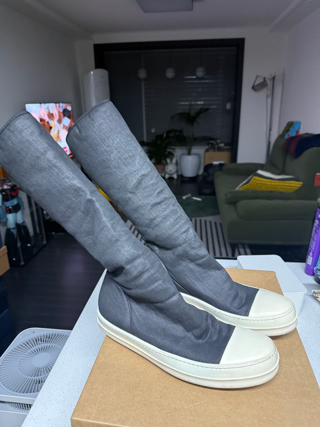 릭오웬스 다크쉐도우 삭스 스니커즈 상품이미지1