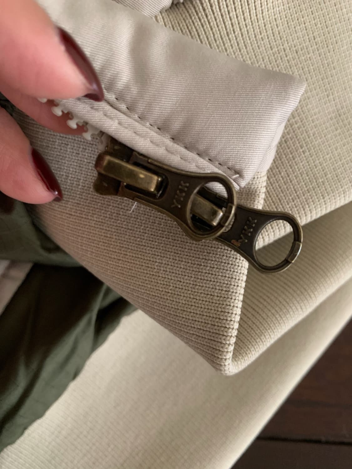 노스페이스 퍼플 로고 패딩 상품이미지7