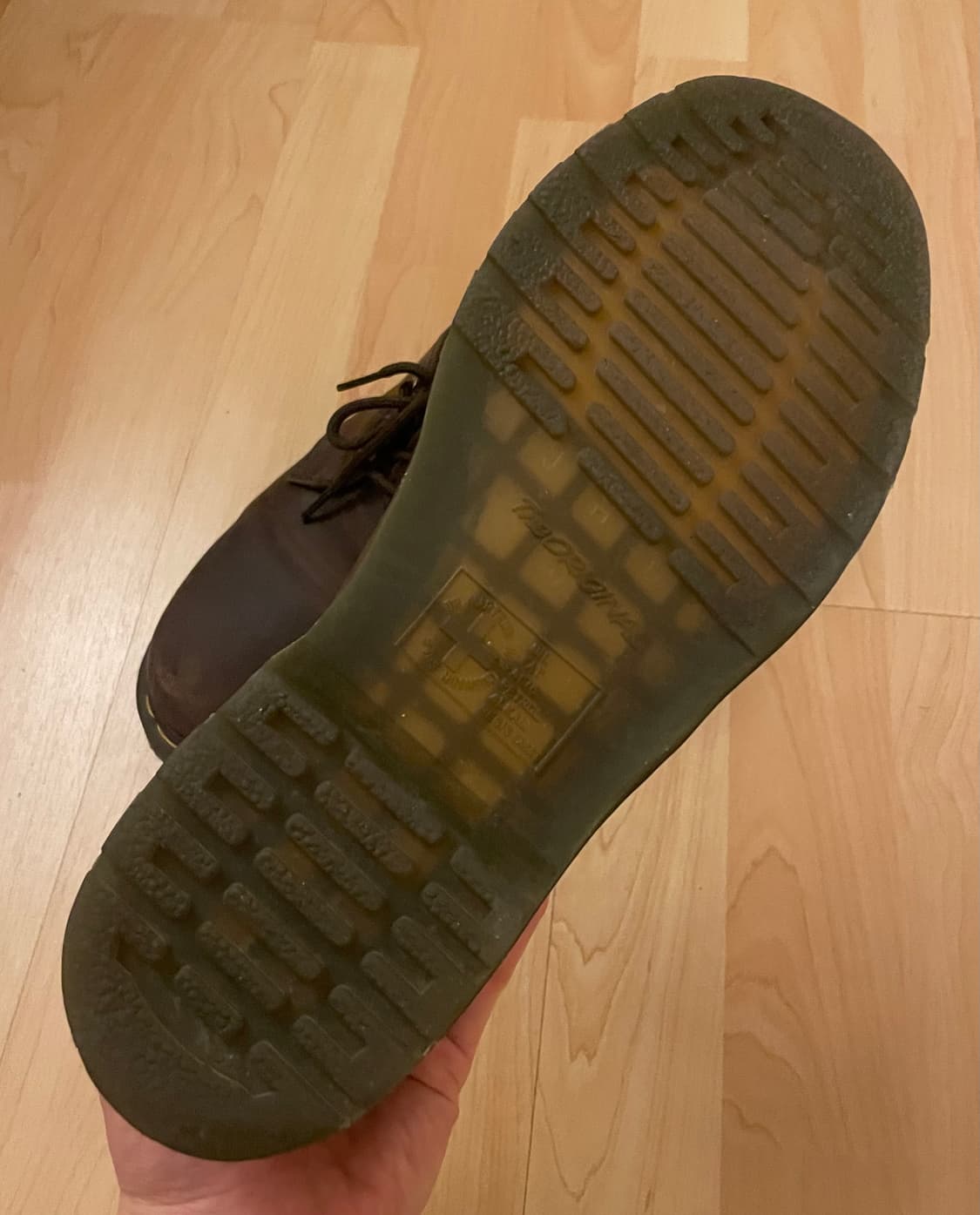 닥터마틴 크레이지 호스 270 상품이미지2