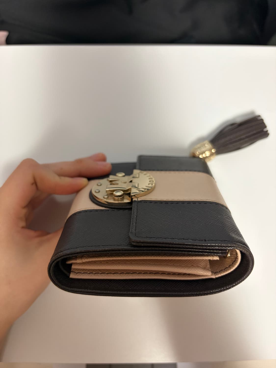 메트로시티 여성 반지갑 상품이미지4