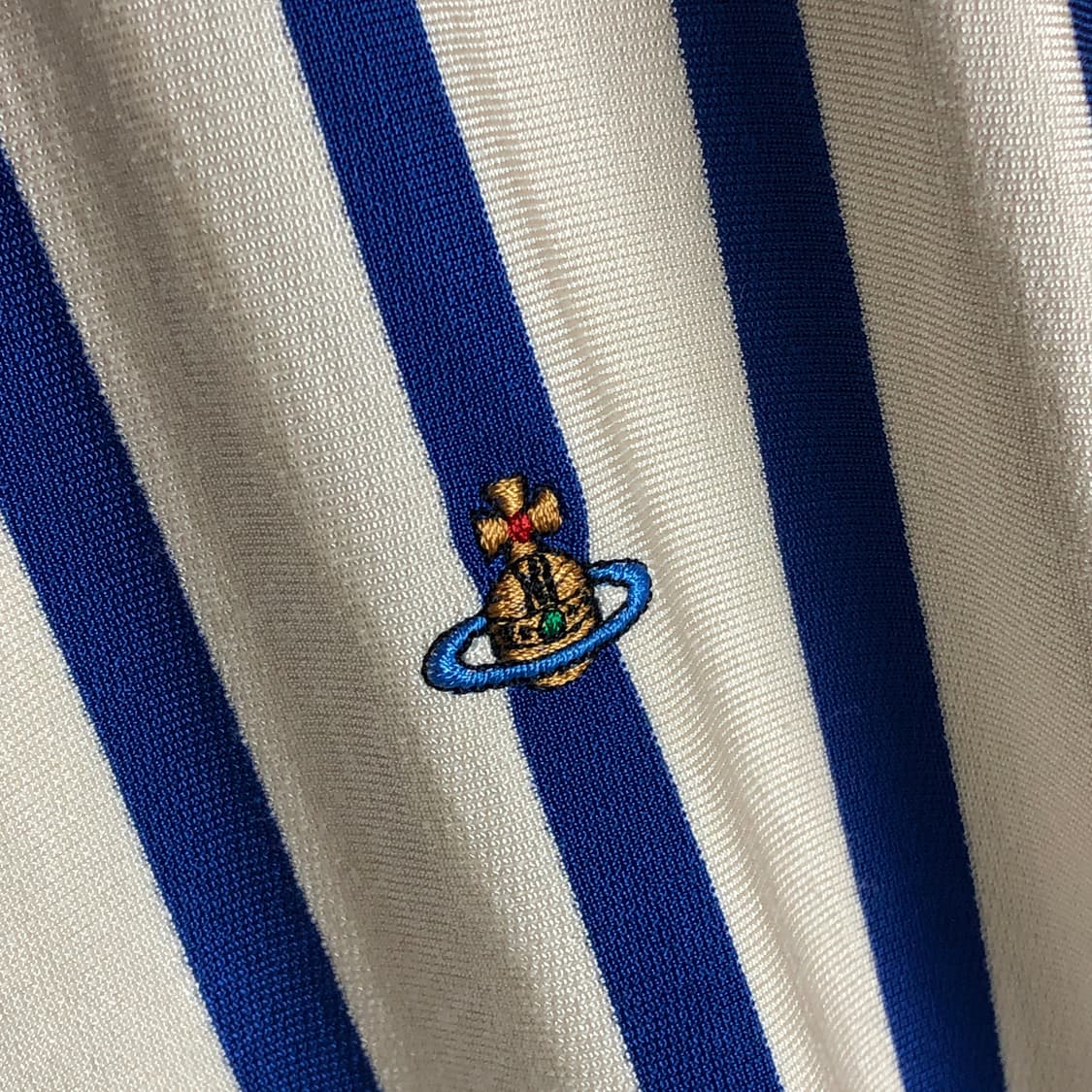 비비안웨스트우드 로고 폴로셔츠 상품이미지5