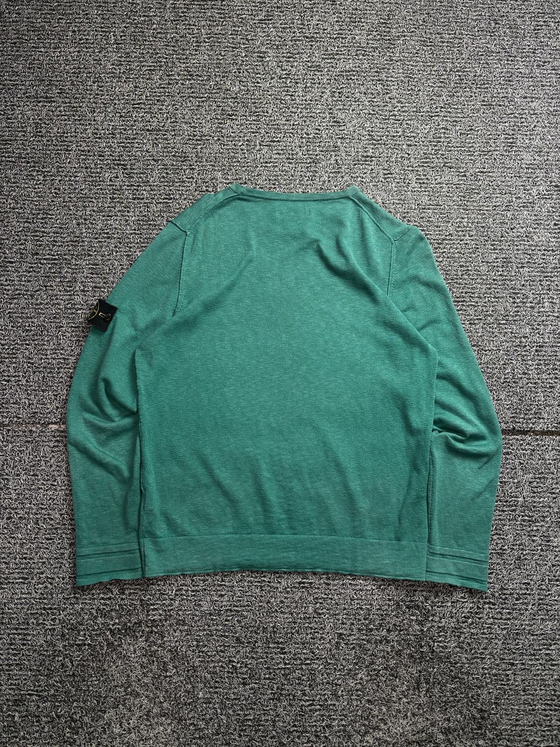 스톤아일랜드 정품 미니멀 딥그린 니트 2506 상품이미지5