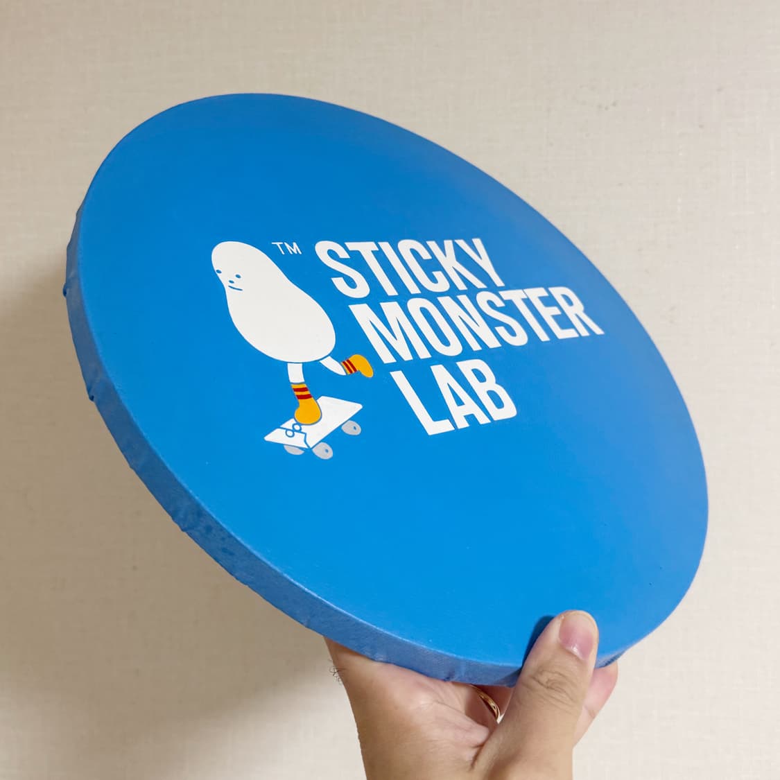 직접 그린 SML 스티키몬스터랩 캔버스 원형 액자 판넬 30cm 상품이미지2