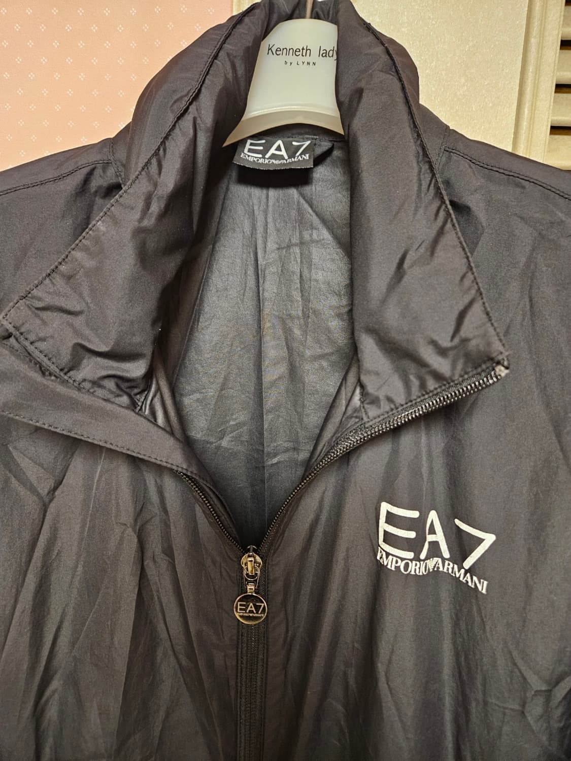 엠포리오 아르마니 EA7 바람막이 (남성 95~100, 여성 오버핏) 상품이미지4