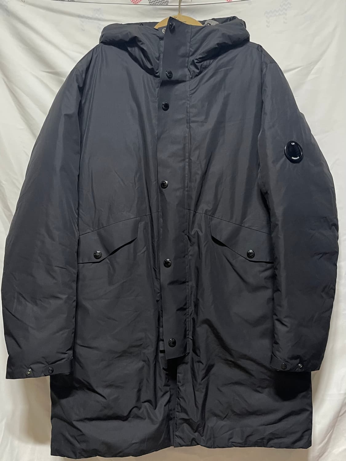 52 CP컴퍼니 롱패딩 상품이미지1