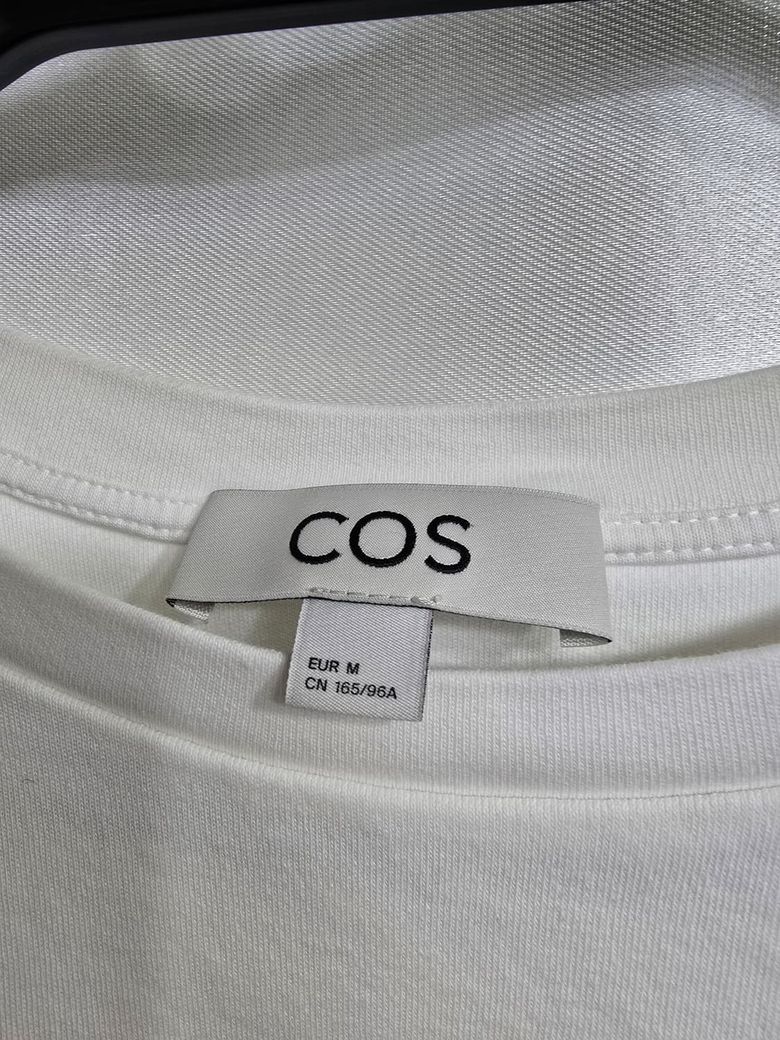 코스 화이트 반팔 티셔츠 (1557) 상품이미지3